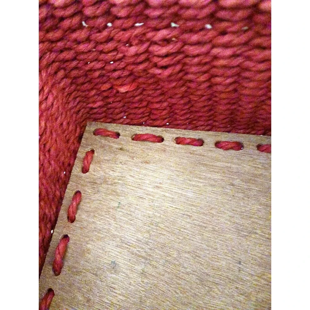 RED Basket WEAVED Square 6